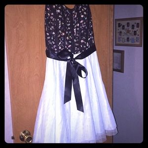 LAST CHANCE! Strapless Corset Top Tulle Prom Dress